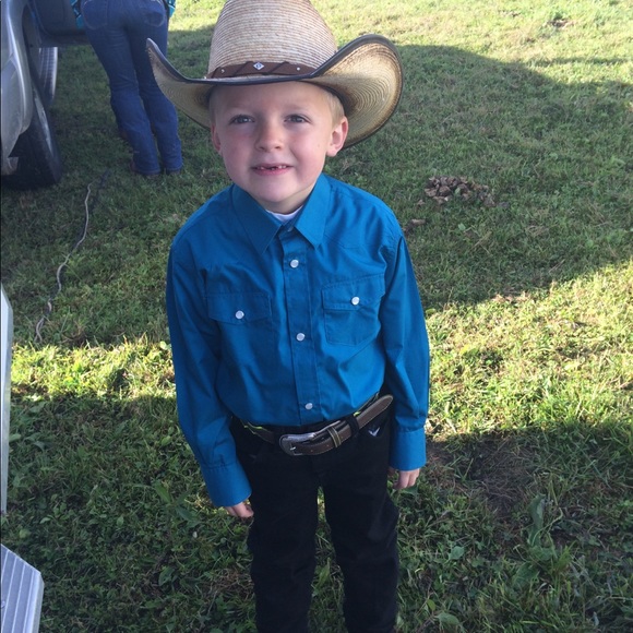 Western style shirt size kids 7. - Picture 4 of 8